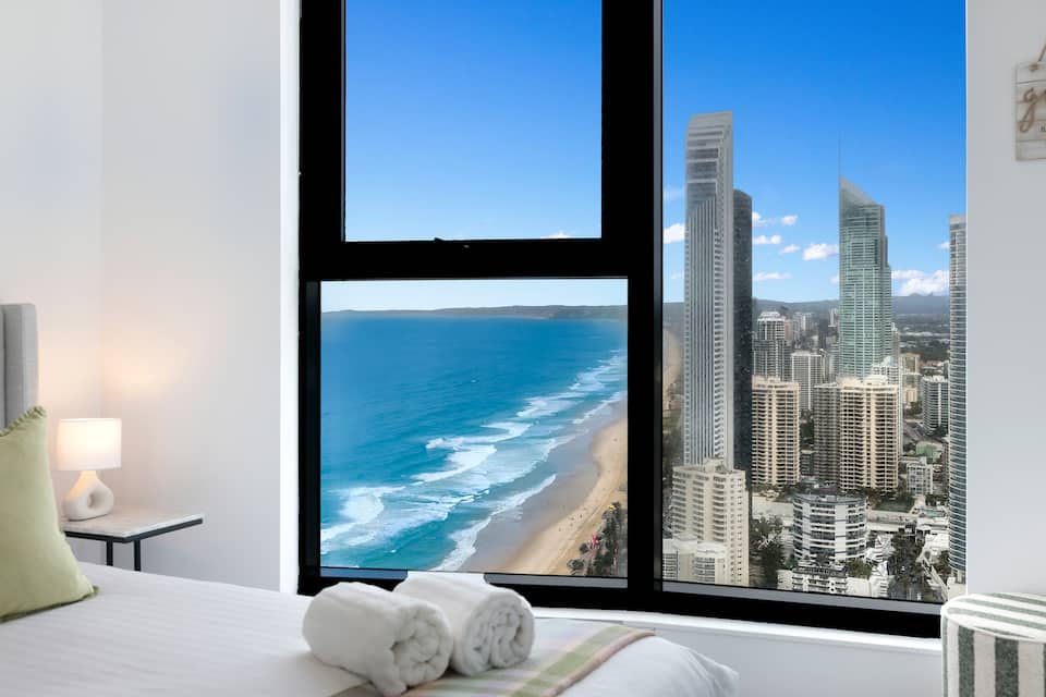 Ocean Sky, Level 43 photo 3