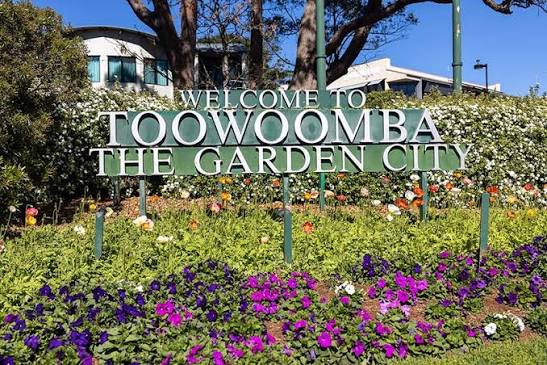 Welcome to Toowoomba, The Garden City sign with flowers